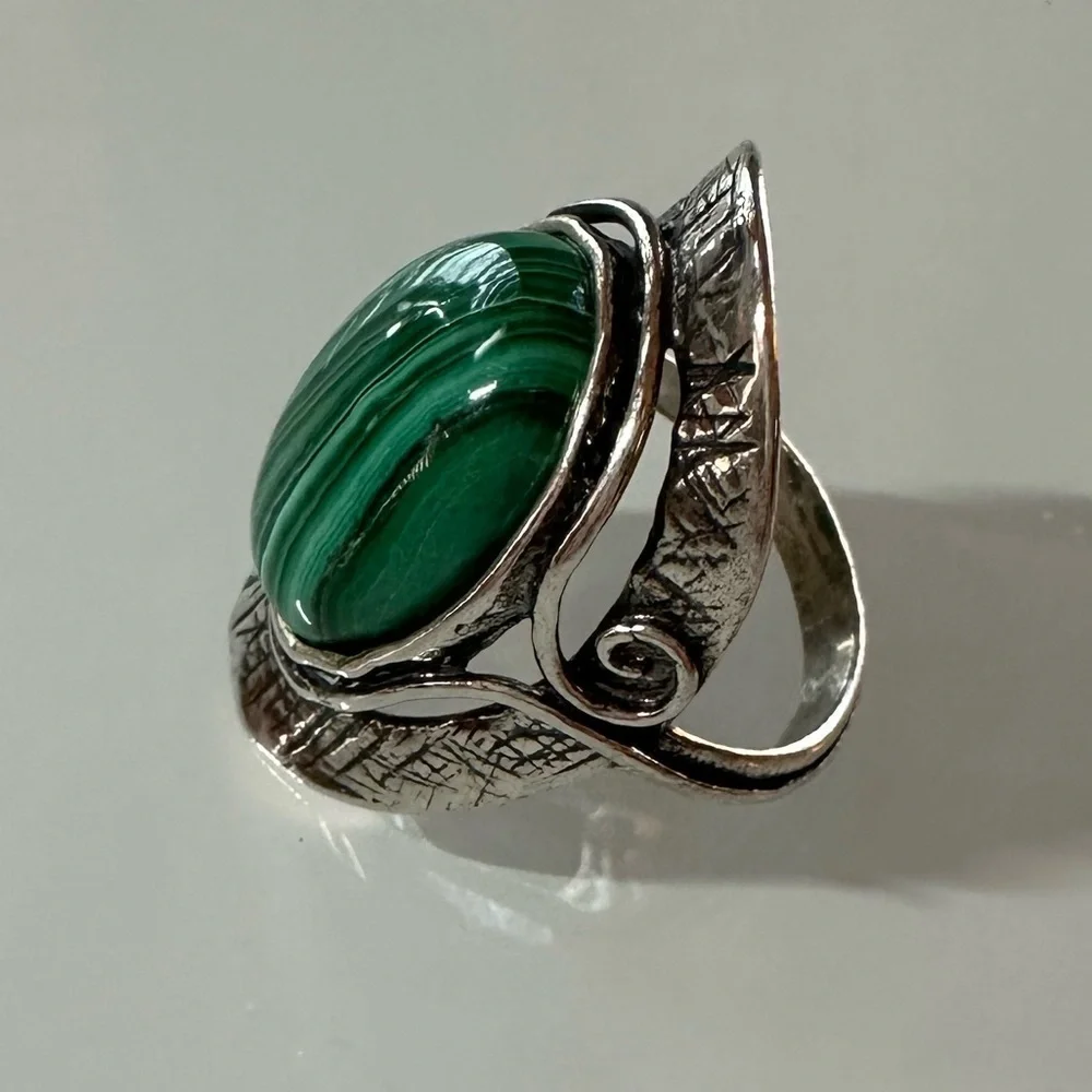 Passage Israel Signed 925 Sterling Silver Malachite Boho Statement Ring Size 6